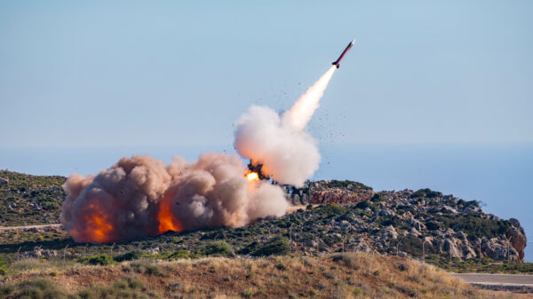 Luftverteidigungskooperation: Die Flugabwehrraketengruppe schießt scharf mit dem Flugabwehrraketensystem Patriot beim taktischen Schießen 2019 auf der NATO Missile Firing Installation (NAMFI) in Chania auf der griechischen Insel Kreta