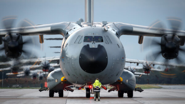 Bundeswehr Symbolbild: Transportflugzeug Airbus A400M auf dem Fliegerhorst Wunstorf.