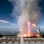 Fregatte F 220 Hamburg startet einen Luftziel-Flugkörper vom Typ ESSM (Evolved Sea Sparrow Missle) aus dem Senkrechtstarter VLS Vertical Launch System während der Missile Firing Exercise 2019, am 17.05.2019.