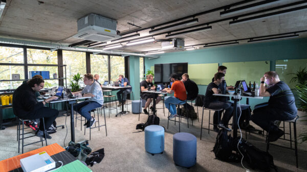 Cyber Security-Challenge in Bonn Hacker bei der Arbeit.