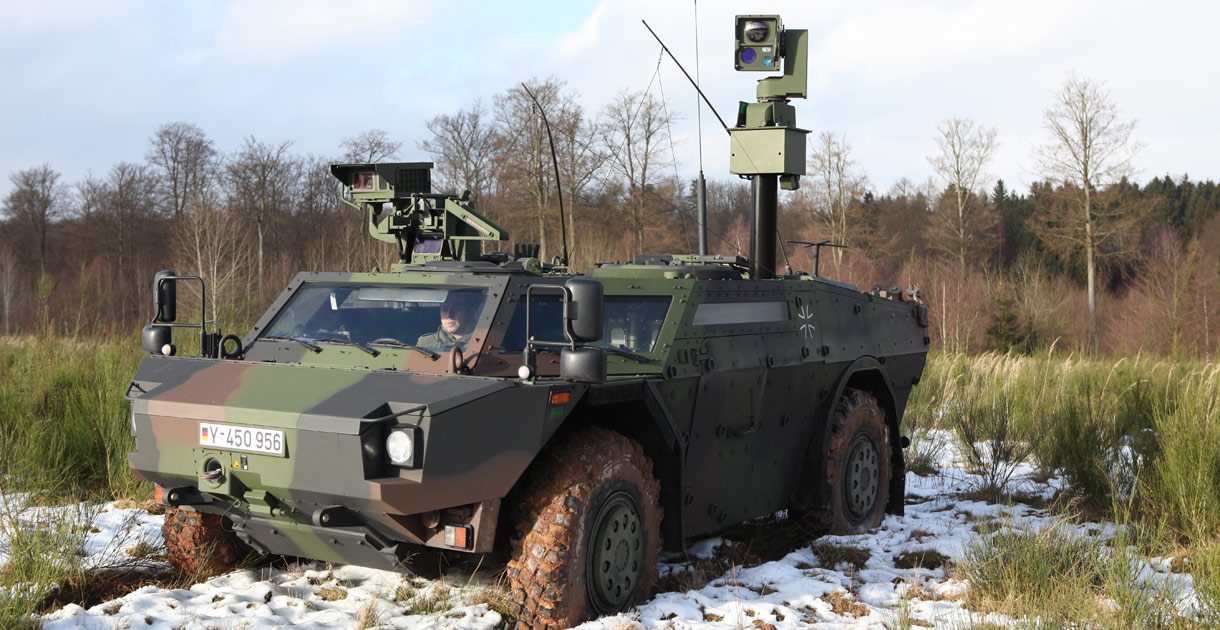 Damit der Fennek weiter bestehen kann bis der Nachfolger Korsak bereit steht, erhalten 90 Fahrzeuge jetzt durch HENSOLDT neue Sensorik.