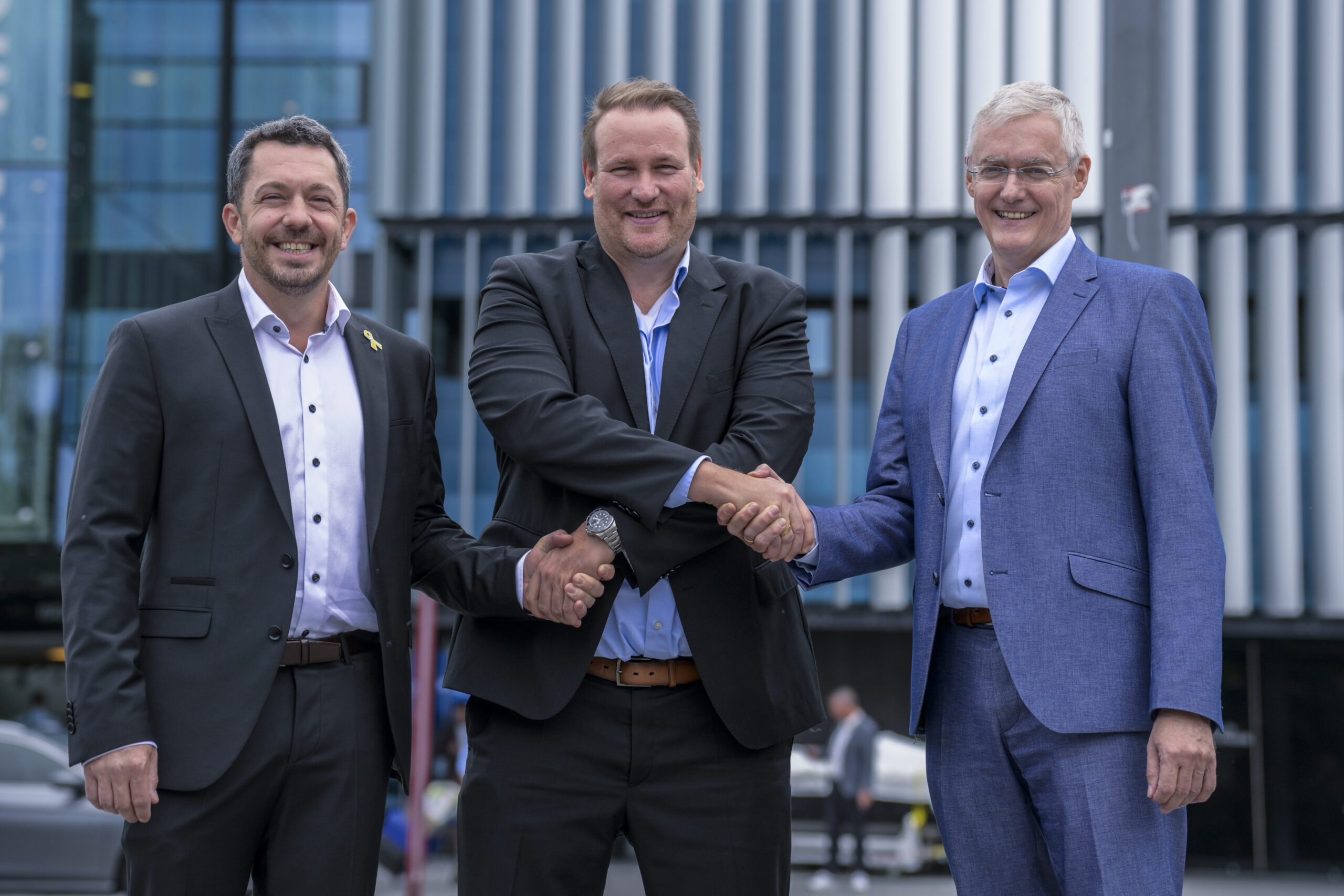 Die LOG.NET bekommt ab 2027 eine neue fachliche Leitung. V.l.n.r.: Nils Merkle, Tobias Ehlke und Ulrich Krompaß.