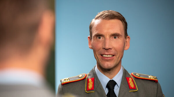 Brigadegeneral Christian Freuding, Leiter vom Lagezentrum Ukraine im BMVg und designierter Leiter des neuen Planungs- und Führungsstabes, hier bei einem Interview im Rahmen des Formates „Nachgefragt“ im BMVg in Berlin, am 14.09.2022.