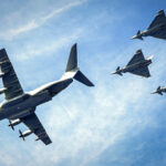 Auf der diesjährigen ILA verkündete Bundeskanzler Olaf Scholz, Deutschland werde „noch in dieser Legislaturperiode 20 weitere Eurofighter bestellen“. Diese müssten dann allerdings in der letzten Sitzung des Haushaltsausschusses in diesem Jahr bewilligt werden. Ursprünglich war die Befassung mit dieser Bundeswehr-Beschaffung für Quartal I 2025 geplant.