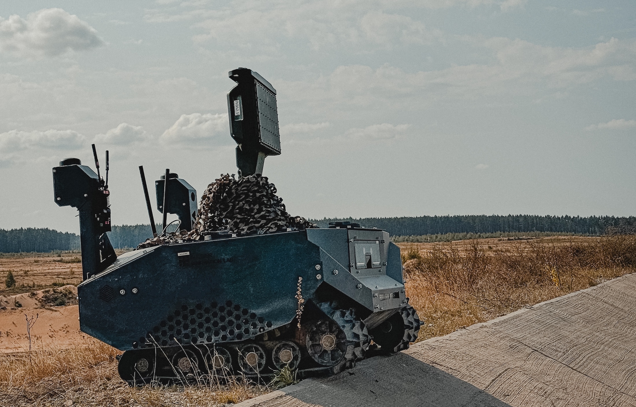 Der Roboter Gereon RCS mit Thales-Radar bei den Tests des deutschen Heeres.