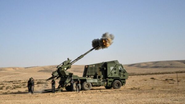 Israels Waffenexporte an Marokko: Das selbstfahrenden Artilleriesysteme Atmos 2000 von Elbit Systems.