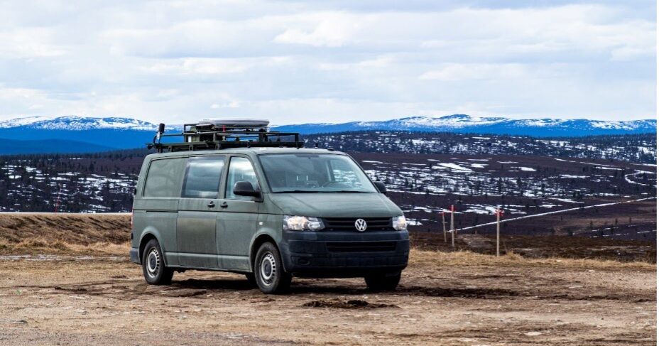 Satellitendienste: Airbus präsentierte seine Agnet-over-Satcom-Lösung in Nordfinnland. Hier ein Versuchsaufbau in einer beweglichen Plattform. (Alle Fotos- Airbus)