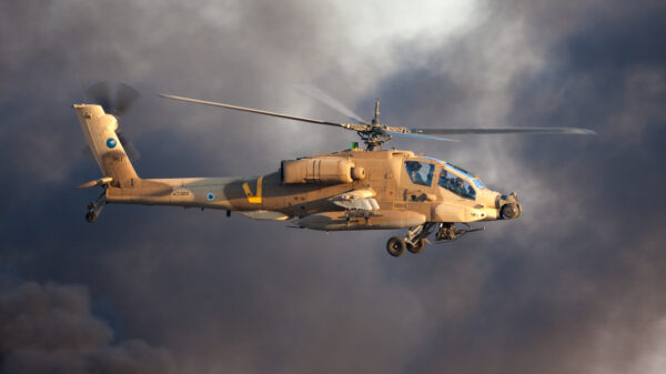 µDIRCM: Kompaktes Schutzsystem für Apache-Hubschrauber