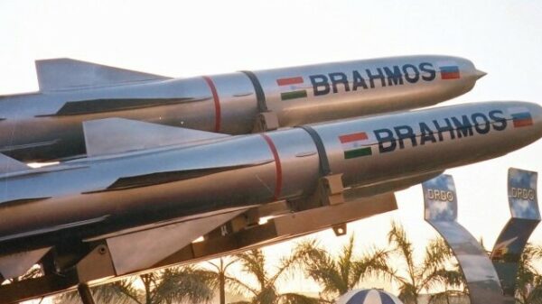 Vorgänger Modelle aus der Brahmos-Familie aus indisch-russischer Entwicklung.