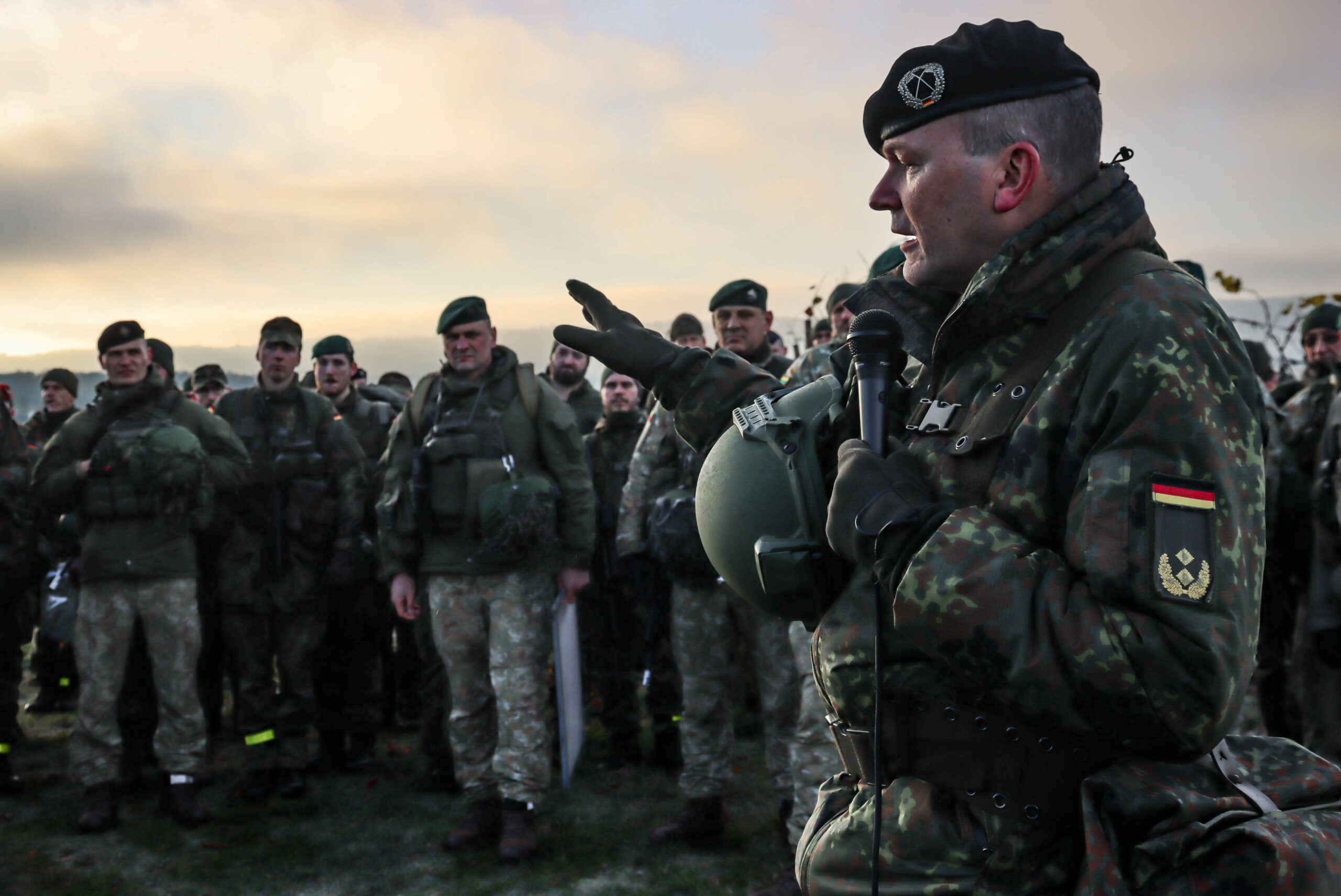 Division 2025: Generalmajor Ruprecht von Butler bei der Übung Schneller Degen.