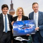 Bundesinnenministerin Nancy Faeser unterzeichnet auf der ILA 2024 die Beschaffung von bis zu 44 H225 von Airbus Helicopters.