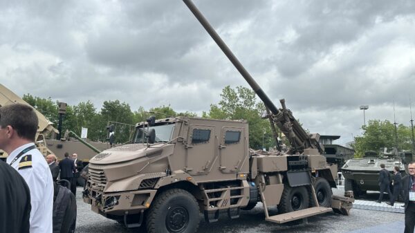 Die Artillerie für die Ukraine CAESAR Mark II auf der Eurosatory.