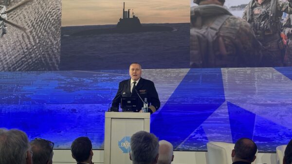 Vizeadmiral Carsten Stawitzki, Abteilungsleiter Rüstung im BMVg und Nationaler Rüstungsdirektor für die Beschaffungen der Bundeswehr, beim 27. DWT-Marineworkshop.