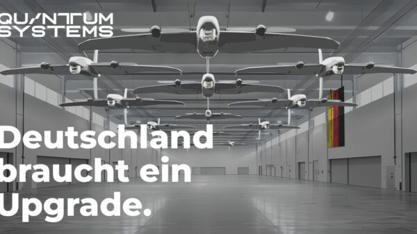 Ein Motiv der Drohnen-Offensive im politischen Berlin – Quantum Systems will die Fähigkeitslücke Drohne schließen.