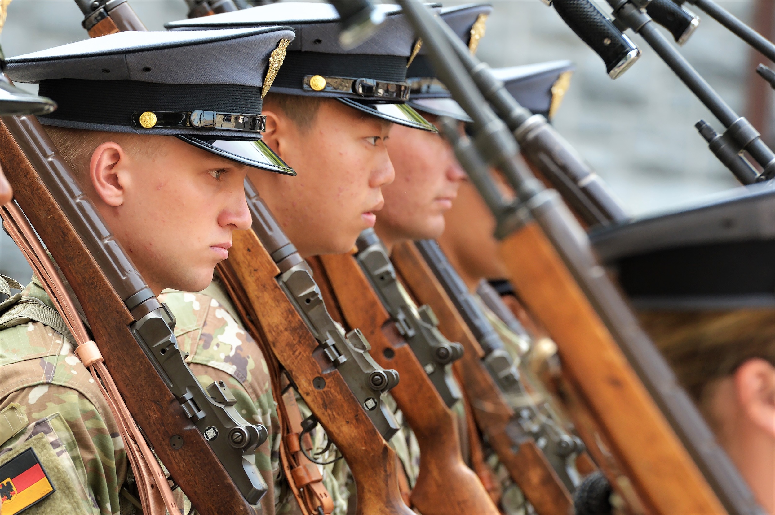 Der Alltag der West Point Kadetten ist geprägt durch Vorlesungen, Sport und militärische Ausbildung, darunter Formaldienst mit und ohne Waffe.