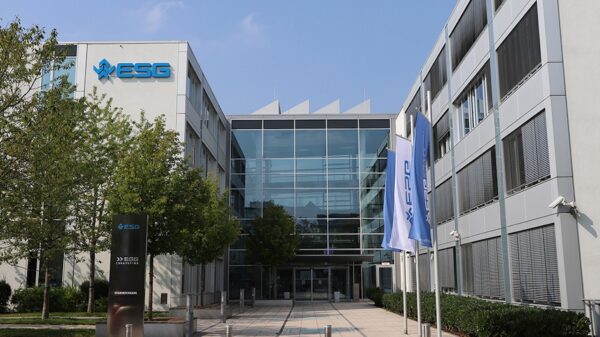 Hensoldt schließt Übernahme von ESG ab.