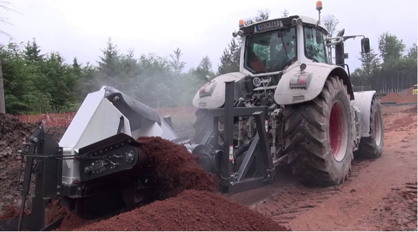 FENDT mit STEHR Grabenfräse (Foto- FENDT:STEHR)