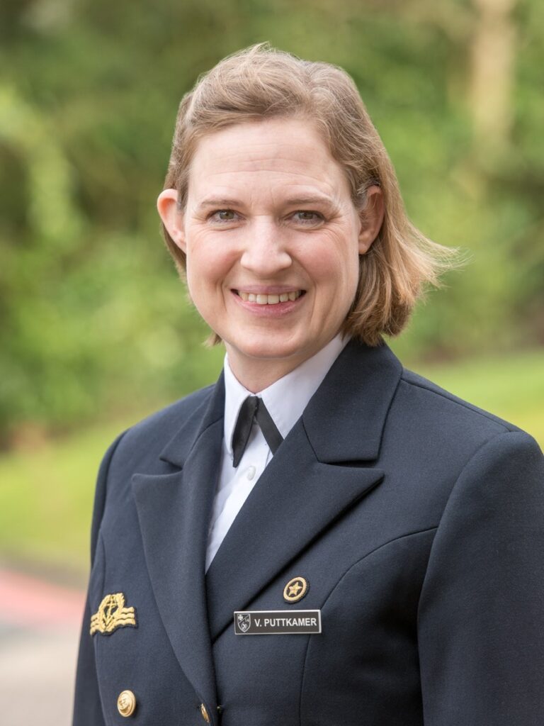 Erste Frau übernimmt Kampfverband der Deutschen Marine