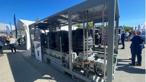 Flexibles Seeminen-Verlegesystem für Seeminen auf der DALO in Dänemark.