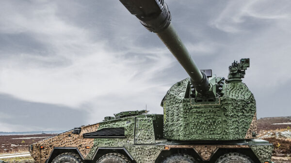 Mit der Wirkungskraft einer Panzerhaubitze 2000 wäre die RCH 155 auf BOXER-Basis eine mögliche Konfiguration für die Mittleren Kräfte.