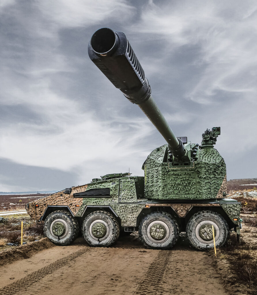 Mit der Wirkungskraft einer Panzerhaubitze 2000 wäre die RCH 155 auf BOXER-Basis eine mögliche Konfiguration für die Mittleren Kräfte.