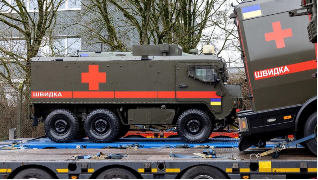 Geschützte Sanitätsfahrzeug Pinzgauer.