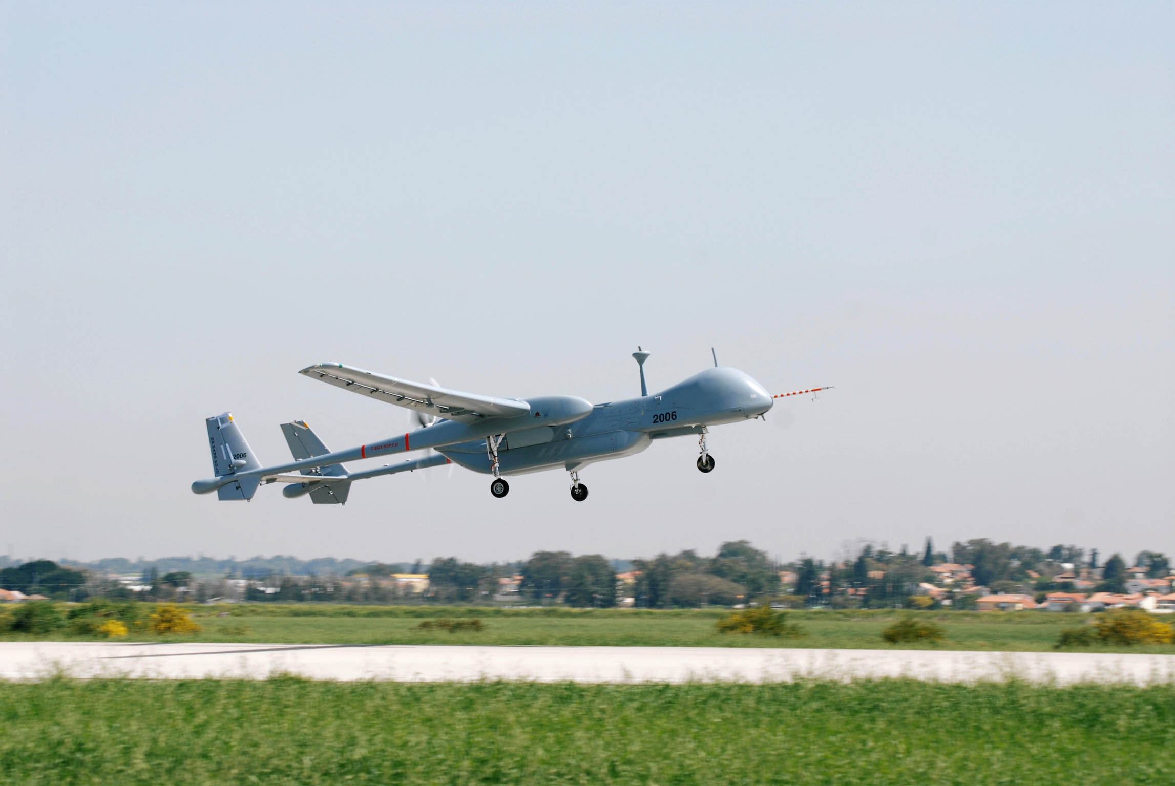 Nur die Heron TP (im Bild) und die Hermes 900 wären in der Lage zu einem solchen Angriff, wie die israelische Luftwaffe ihn gestern gegen die Huthi durchführte.