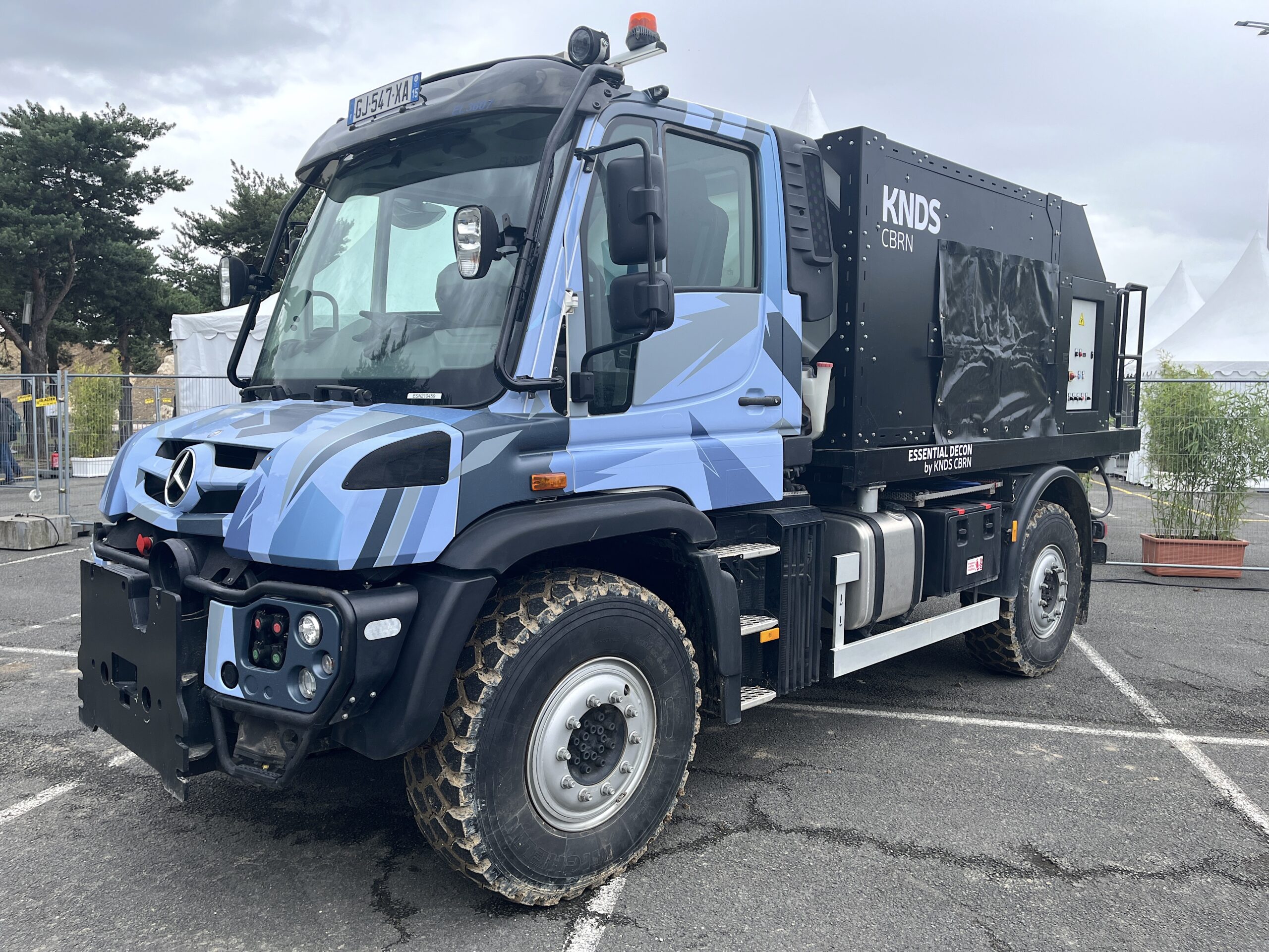 KNDS stellt eine kompakte CBRN-Lösung vor.