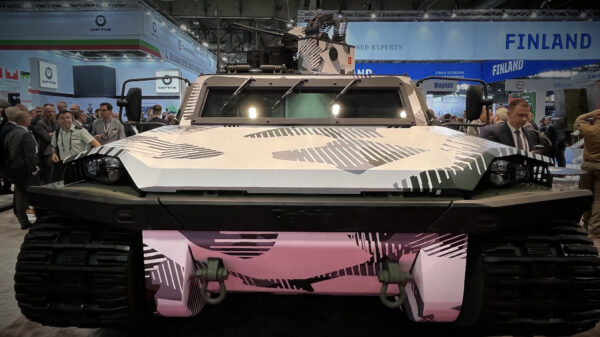 Das Patria FAMOUS 2 ATV.
