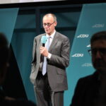 Schirmherr: Westliche Waffen: Bundeskanzler Friedrich Merz hier bei einem Wahlkampfauftritt im Februar.