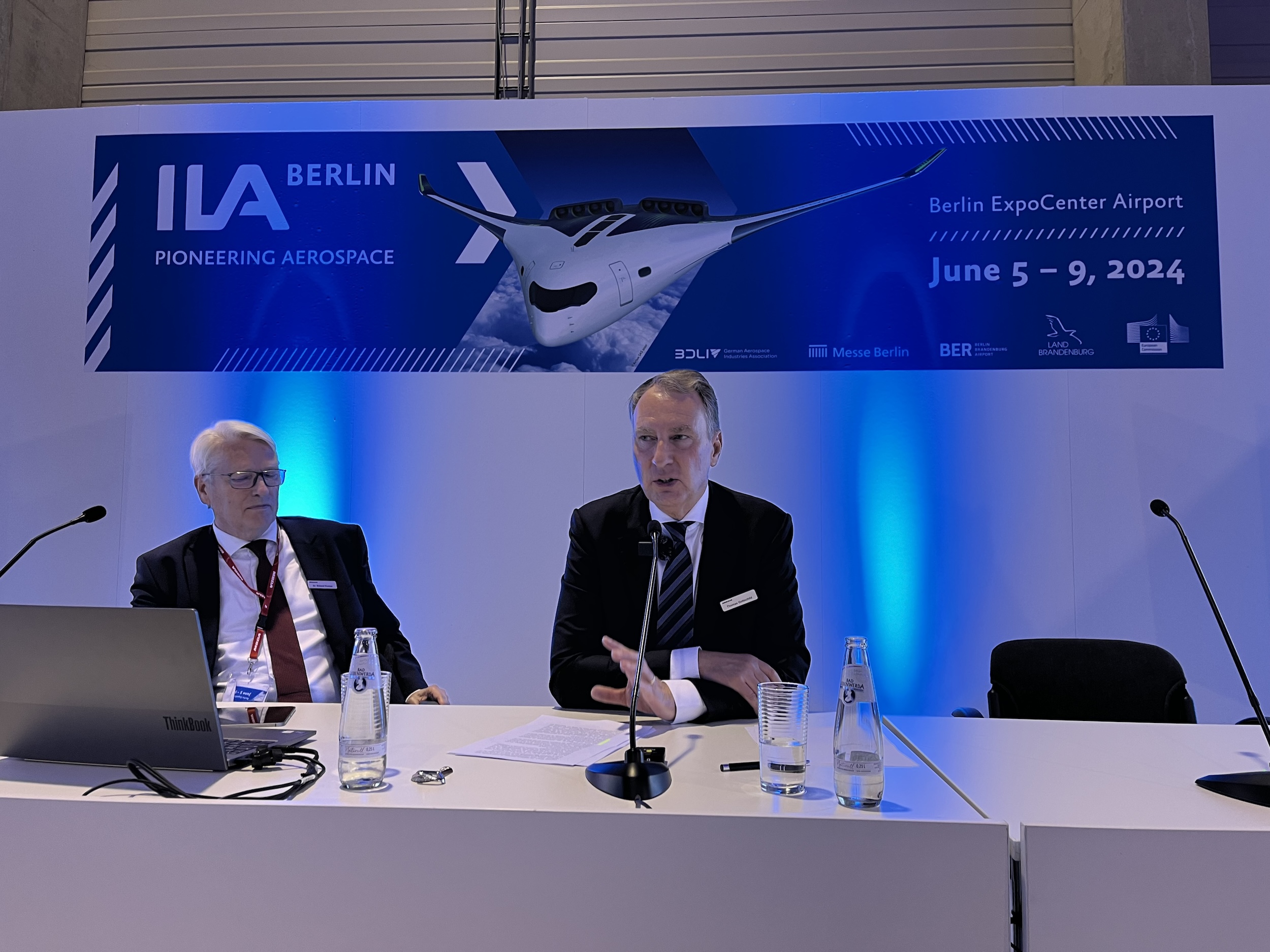 „Wir brauchen langfristige Verträge, wir brauchen eine kontinuierliche Produktion“, forderte Thomas Gottschild, Geschäftsführer von MBDA Deutschland GmbH, heute auf der ILA. „Wir brauchen eine Grundlastproduktion.“