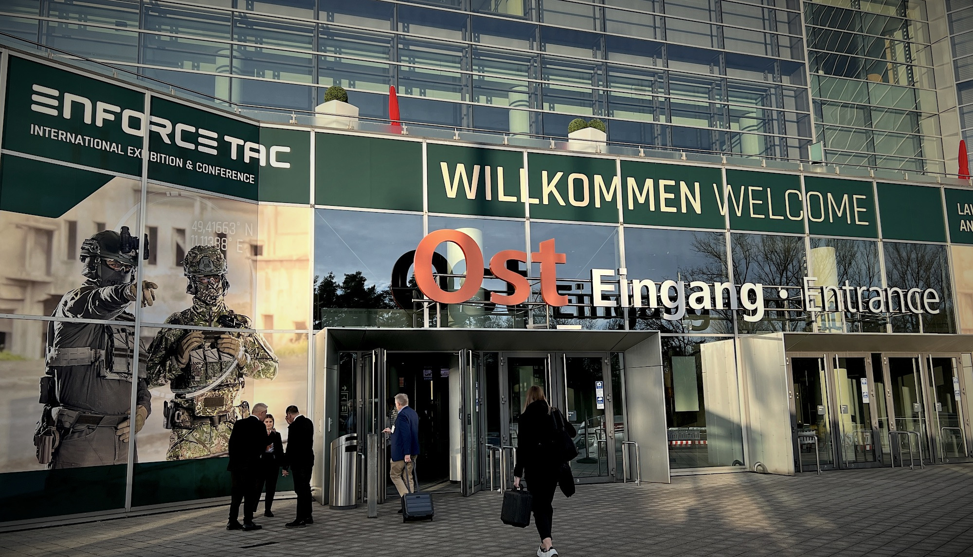 Auch für die Enforce Tac 2025 erstellte CPM wieder das offizielle Messemagazin cpmFORUM.