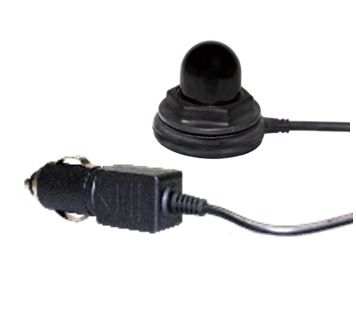 IR-Beleuchtung mit Magnetfuß und Kabel für die Bordsteckdose:Zigarettenanzünder. (Foto- Adventure Tactical)