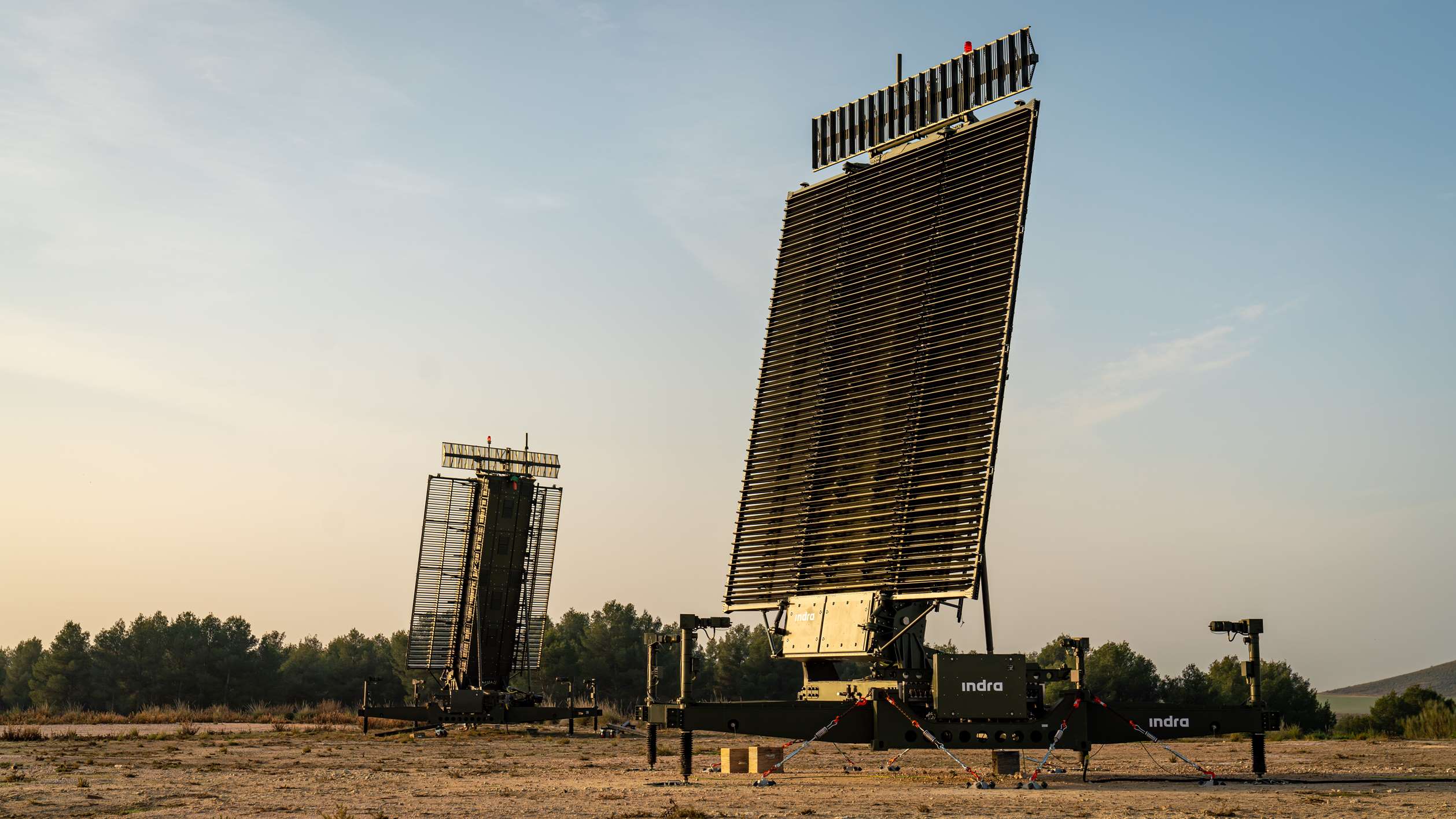 Spanien: Indra Radar Lanza LTR-25.