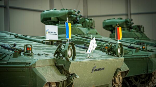 Aktuell werden bereits deutsche Schützenpanzer Marder in der Ukraine instandgesetzt, dank Kooperation mit Rheinmetall.
