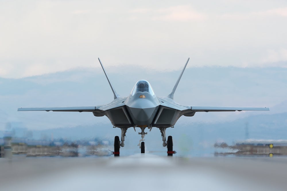 Prototyp des TAI TF-X (MMU) während des Roll- und Bodenlauftests am 17. März 2023. Anschließend wurde er in Kaan umbenannt.