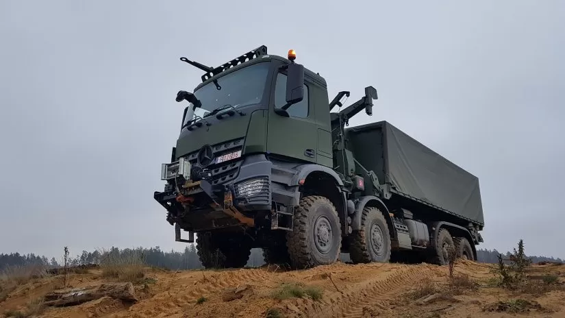 Großauftrag für Mercedes-Benz