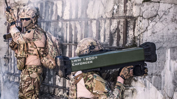 ENFORCER in der Version „Leichtes Wirkmittel 1800+”.