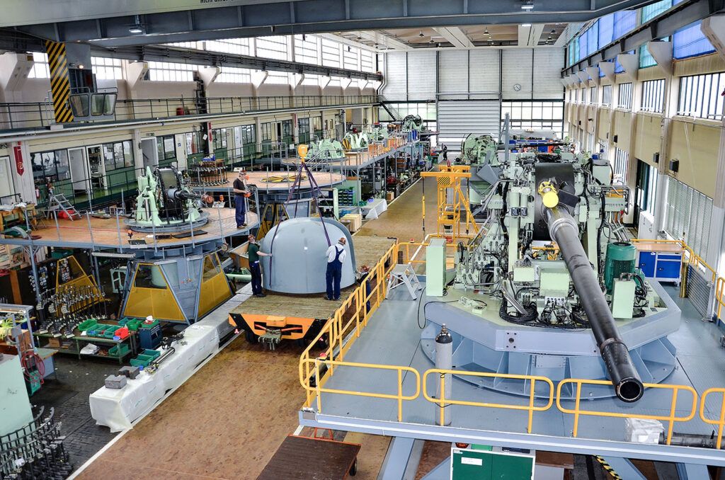 Blick in die Waffenwerkstatt des Marinearsenals in Wilhelmshaven.