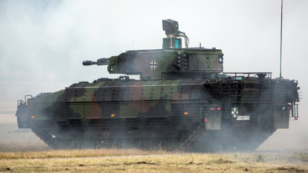 Der Schützenpanzer Puma verzögert sich.