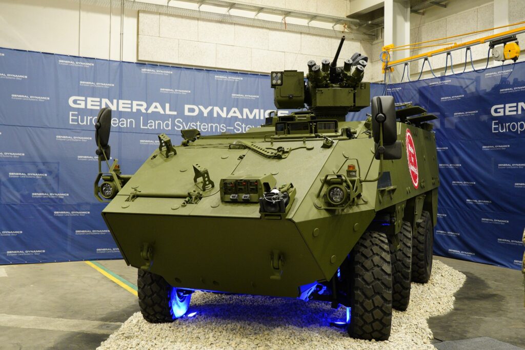 PANDUR EVO 6x6 von GDELS Steyr.