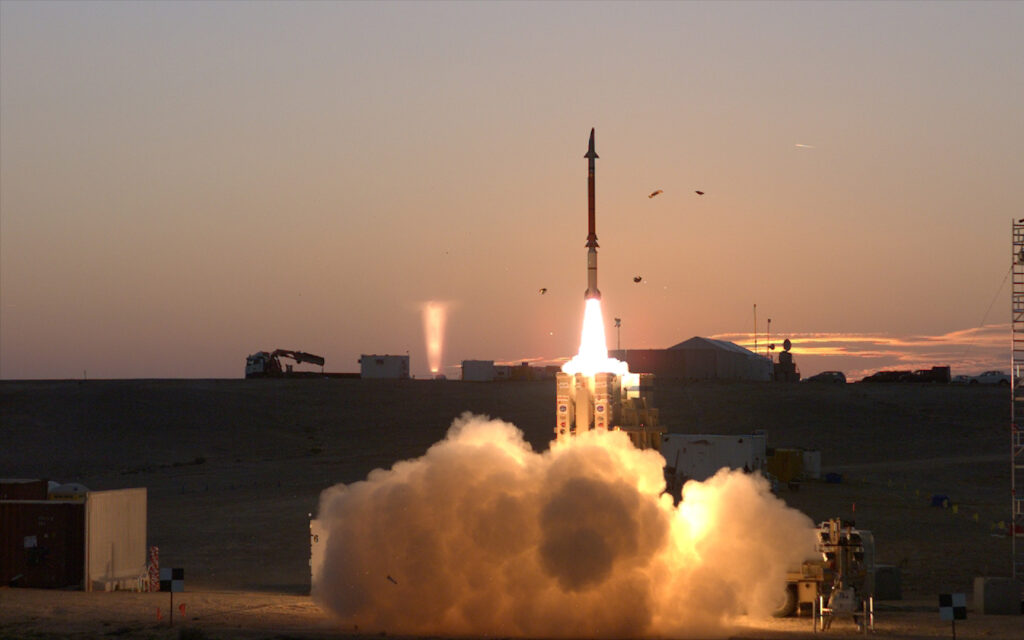 Estland: Das Luftverteidigungssystem David’s Sling von Rafael konnte in den letzten Tagen mehrere ballistische iranische Raketen abfangen.