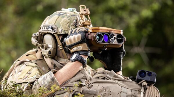 Die neuen Infrarot-Multifunktionsferngläser der Bundeswehr stammen von Safran Electronics & Defense Germany.