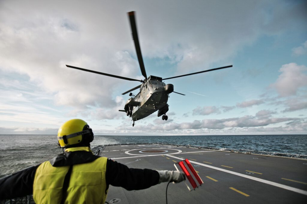 6 Mehrzweckhubschrauber SEA KING sollen 2024 an die Ukraine geliefert werden.