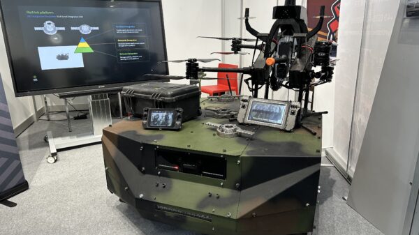 Der Gereon RCS ist deutlich kompakter und einfacher verlegefähig als andere UGV seiner Klasse.