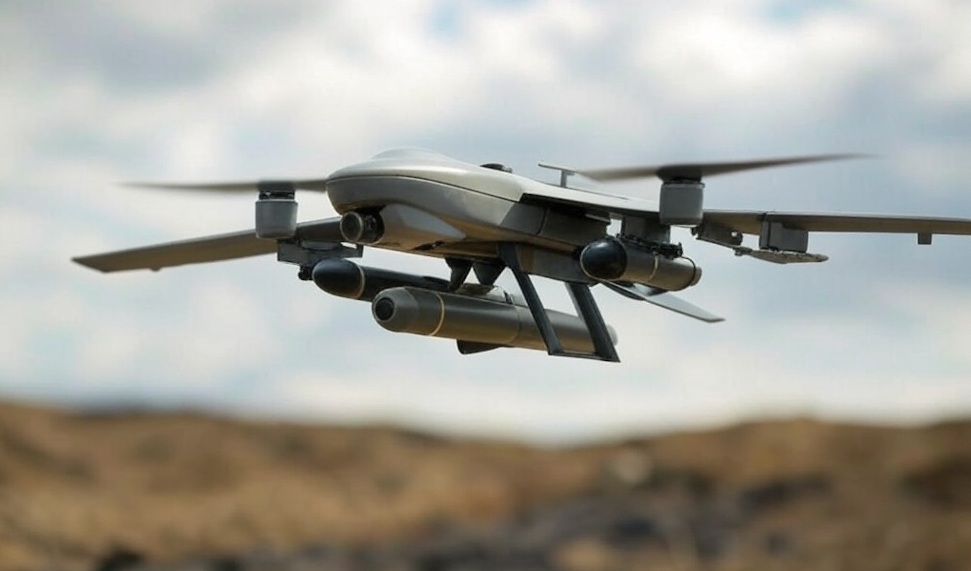 Drohnen können als günstig herstellbare Waffensysteme mit der richtigen Payload auch Kampfpanzern gefährlich werden.