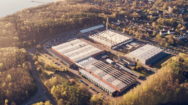 Bekommt nbald Verstärkung: Das FFG-Werk an der Mads-Clausen-Straße in Flensburg.