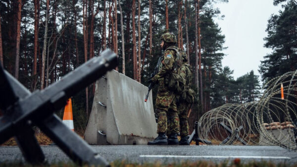 Für die baltischen Staaten liegt der potentielle Krieg nur eine Entscheidung Russlands entfernt. Eine militärische Verteidigungslinie soll die Grenzen in Zukunft schützen.