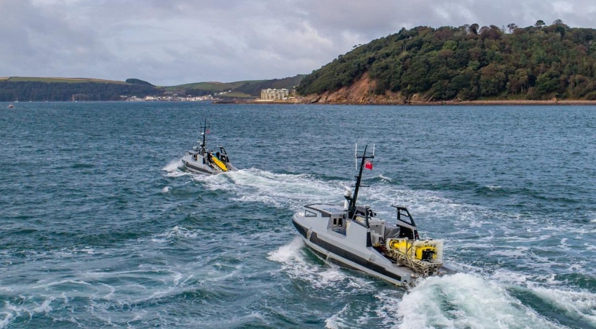 Überwassersysteme des OCCAR-MMCM-Programms zur unbemannten Minenjagd.