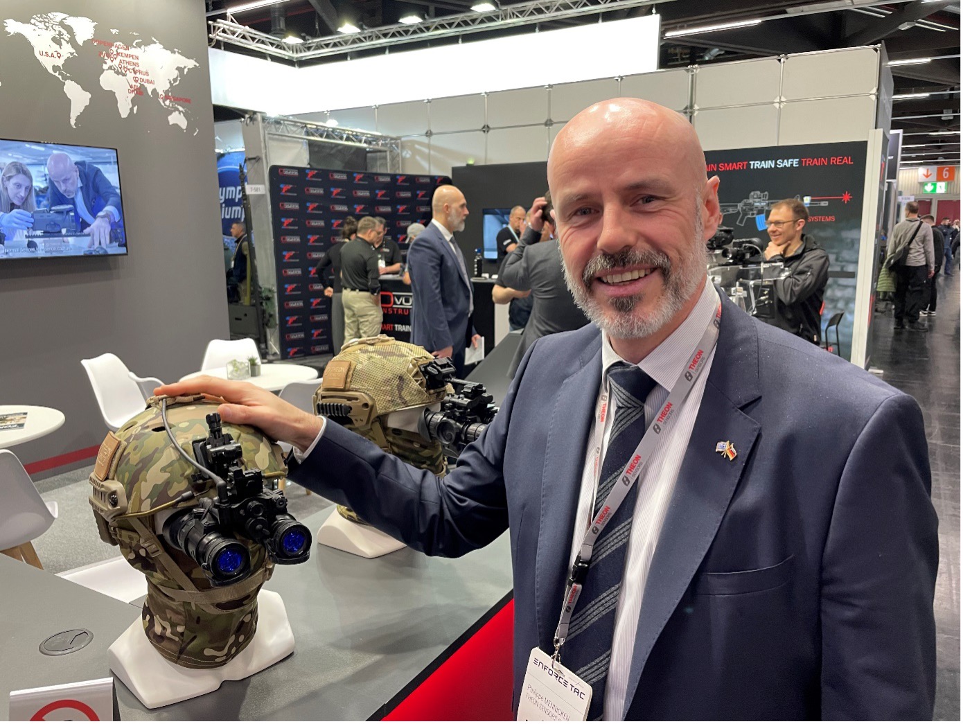 Philippe Mennicken, Commercial Director und Business Development bei THEON Sensors S.A., auf der Enforce Tac.